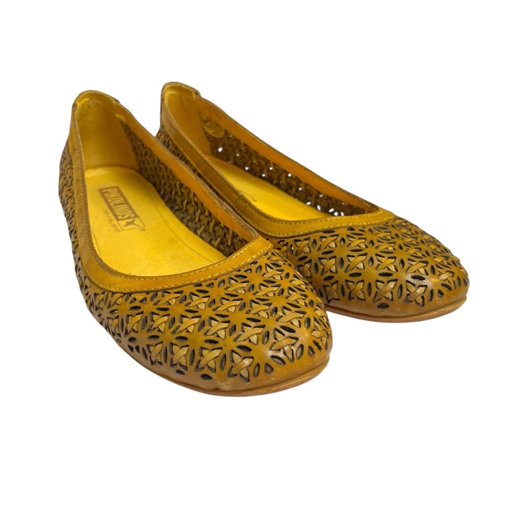 Pikolinos Mustard Yellow Women's Flats woven size 40